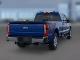 Ford Super Duty F-350 SRW XLT 4WD Crew Cab 8' Box 2026