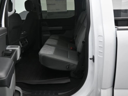 Ford Super Duty F-350 SRW XLT 4WD Crew Cab 8' Box 2026