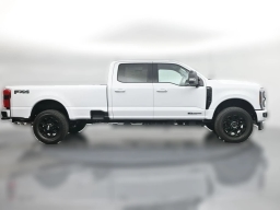 Ford Super Duty F-350 SRW XLT 4WD Crew Cab 8' Box 2026