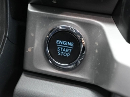 Ford Super Duty F-350 SRW XLT 4WD Crew Cab 8' Box 2026