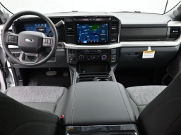 Ford Super Duty F-350 SRW XLT 4WD Crew Cab 8' Box 2026