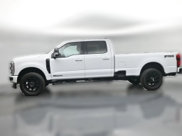 Ford Super Duty F-350 SRW XLT 4WD Crew Cab 8' Box 2026