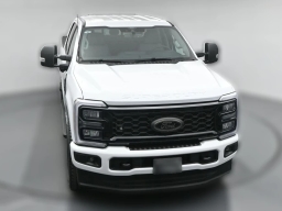 Ford Super Duty F-350 SRW XLT 4WD Crew Cab 8' Box 2026