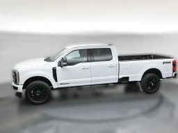 Ford Super Duty F-350 SRW XLT 4WD Crew Cab 8' Box 2026