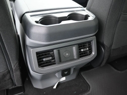 Ford Super Duty F-350 SRW XLT 4WD Crew Cab 8' Box 2026