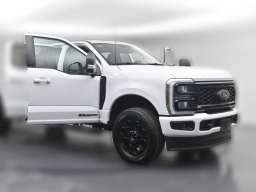 Ford Super Duty F-350 SRW XLT 4WD Crew Cab 8' Box 2026