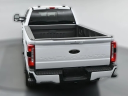 Ford Super Duty F-350 SRW XLT 4WD Crew Cab 8' Box 2026