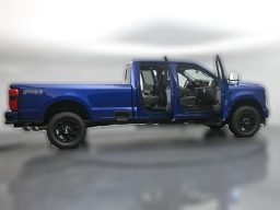 Ford Super Duty F-350 SRW XLT 4WD Crew Cab 8' Box 2026