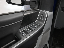 Ford Super Duty F-350 SRW XLT 4WD Crew Cab 8' Box 2026