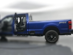 Ford Super Duty F-350 SRW XLT 4WD Crew Cab 8' Box 2026