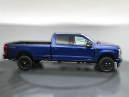 Ford Super Duty F-350 SRW XLT 4WD Crew Cab 8' Box 2026