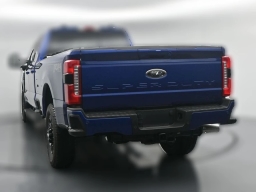 Ford Super Duty F-350 SRW XLT 4WD Crew Cab 8' Box 2026