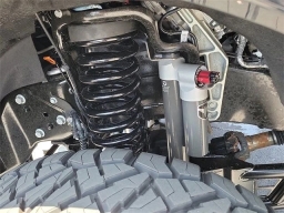 Ford Super Duty F-350 DRW LARIAT 4WD Crew Cab 8' Box 2025