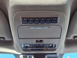 Ford Super Duty F-350 DRW Platinum 4WD Crew Cab 8' Box 2026