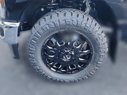 Ford Super Duty F-350 DRW LARIAT 4WD Crew Cab 8' Box 2025