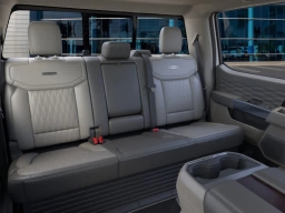 Ford Super Duty F-350 DRW Platinum 4WD Crew Cab 8' Box 2026