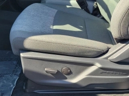 Ford Super Duty F-350 DRW XLT 4WD Crew Cab 8' Box 2026