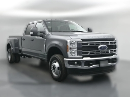 Ford Super Duty F-350 DRW XLT 4WD Crew Cab 8' Box 2026