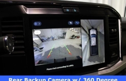 Ford Super Duty F-350 DRW XLT 4WD Crew Cab 8' Box 2026