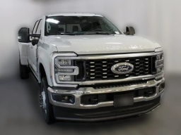 Ford Super Duty F-350 DRW XLT 4WD Crew Cab 8' Box 2026