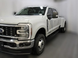 Ford Super Duty F-350 DRW XLT 4WD Crew Cab 8' Box 2026