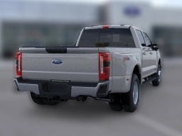 Ford Super Duty F-350 DRW XLT 4WD Crew Cab 8' Box 2026