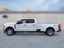 Ford Super Duty F-350 DRW XLT 4WD Crew Cab 8' Box 2026