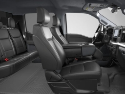 Ford Super Duty F-350 DRW XL 4WD Crew Cab 8' Box 2026