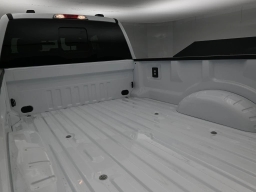 Ford Super Duty F-350 SRW XLT 2WD SuperCab 8' Box 2026