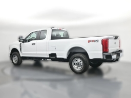 Ford Super Duty F-350 SRW XL 2WD SuperCab 8' Box 2026