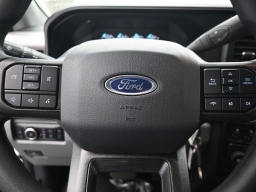 Ford Super Duty F-350 SRW XLT 2WD SuperCab 8' Box 2026