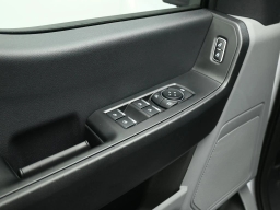 Ford Super Duty F-350 SRW XL 2WD SuperCab 8' Box 2026