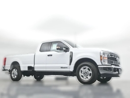 Ford Super Duty F-350 SRW XLT 2WD SuperCab 8' Box 2026