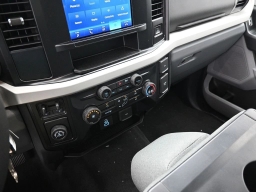 Ford Super Duty F-350 SRW XLT 2WD SuperCab 8' Box 2026