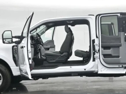 Ford Super Duty F-350 SRW XLT 2WD SuperCab 8' Box 2026