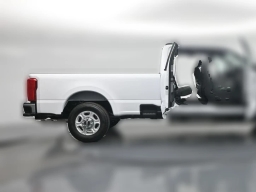 Ford Super Duty F-350 SRW XLT 2WD SuperCab 8' Box 2026