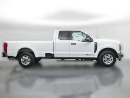 Ford Super Duty F-350 SRW XLT 2WD SuperCab 8' Box 2026
