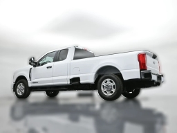 Ford Super Duty F-350 SRW XLT 2WD SuperCab 8' Box 2026
