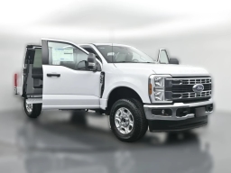 Ford Super Duty F-350 SRW XLT 4WD SuperCab 8' Box 2026