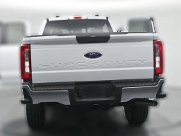 Ford Super Duty F-350 SRW XLT 4WD SuperCab 8' Box 2026