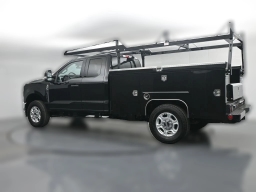 Ford Super Duty F-350 SRW XLT 4WD SuperCab 8' Box 2026