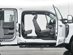 Ford Super Duty F-350 SRW XL 4WD SuperCab 8' Box 2026