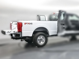 Ford Super Duty F-350 SRW XL 4WD SuperCab 8' Box 2026