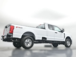 Ford Super Duty F-350 SRW XL 4WD SuperCab 8' Box 2026