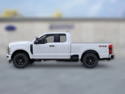 Ford Super Duty F-350 SRW XL 4WD SuperCab 6.75' Box 2026