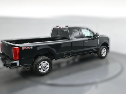 Ford Super Duty F-350 SRW XLT 4WD SuperCab 8' Box 2026
