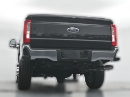 Ford Super Duty F-350 SRW XLT 4WD SuperCab 8' Box 2026