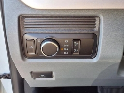 Ford Super Duty F-250 SRW XL 2WD Reg Cab 8' Box 2026