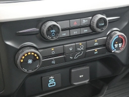 Ford Super Duty F-250 SRW XL 2WD Reg Cab 8' Box 2026