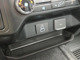 Ford Super Duty F-250 SRW XL 2WD Reg Cab 8' Box 2026